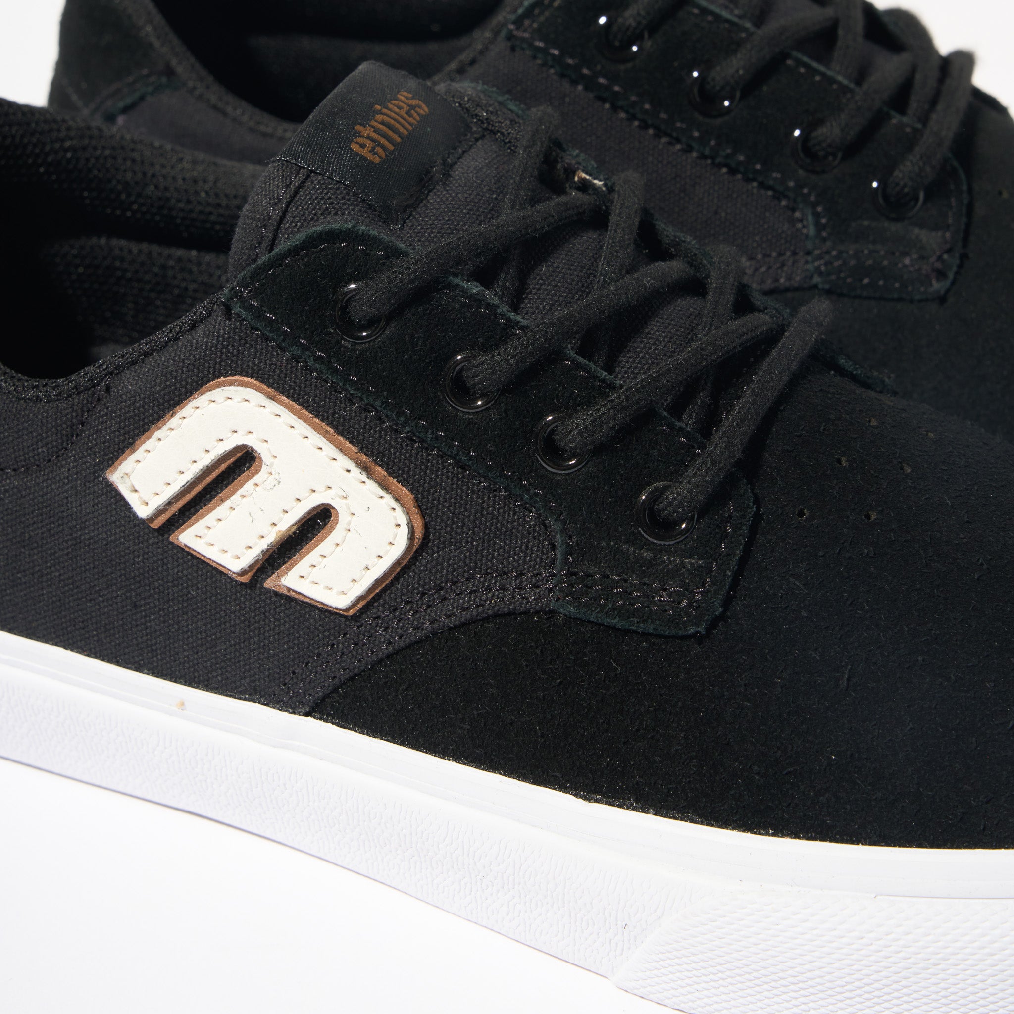 Etnies Barge Shoes
