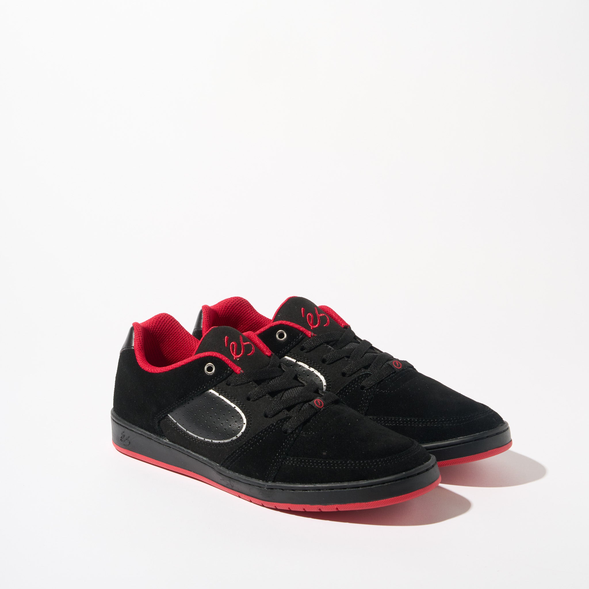 eŚ Accel Slim Shoes