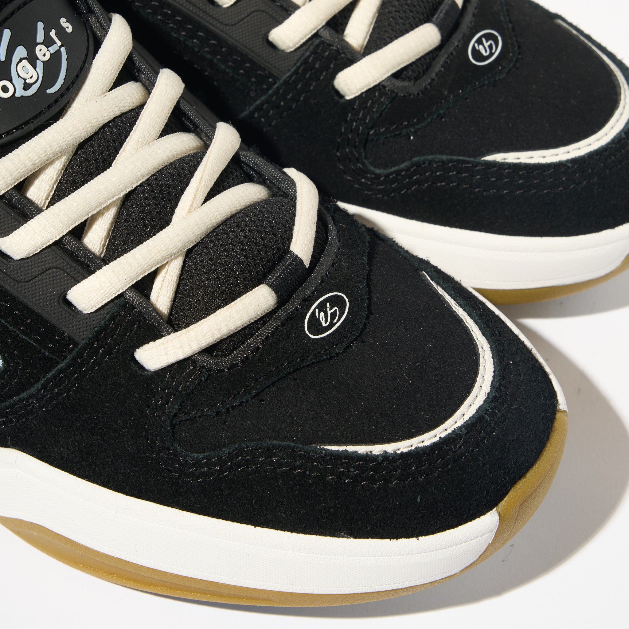 éS TJ Rogers Pro Model Shoe